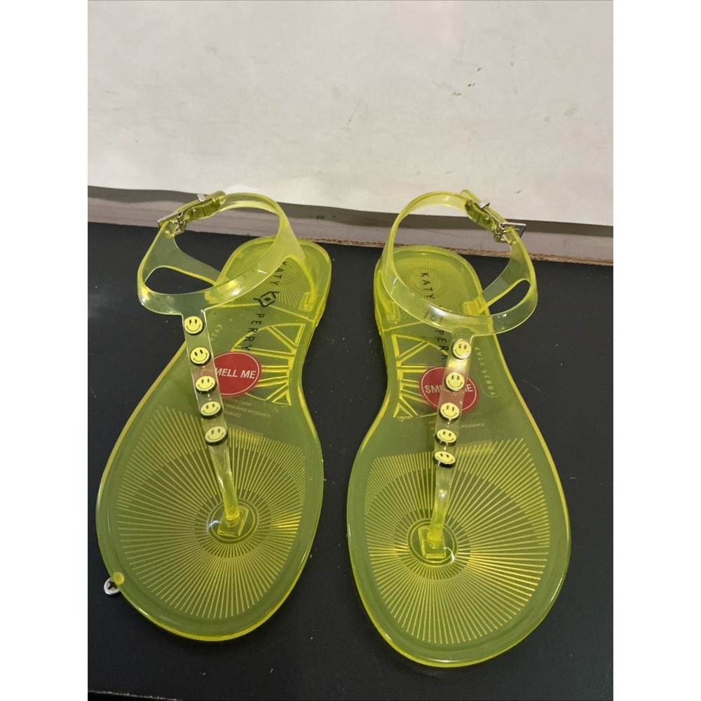 Katy Perry Women The Geli Stud Smiley Face Lemon Drop Jelly Sandal Yellow Size 8